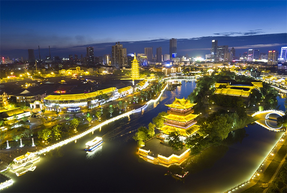 裡(lǐ)運河遊船·夜景遊